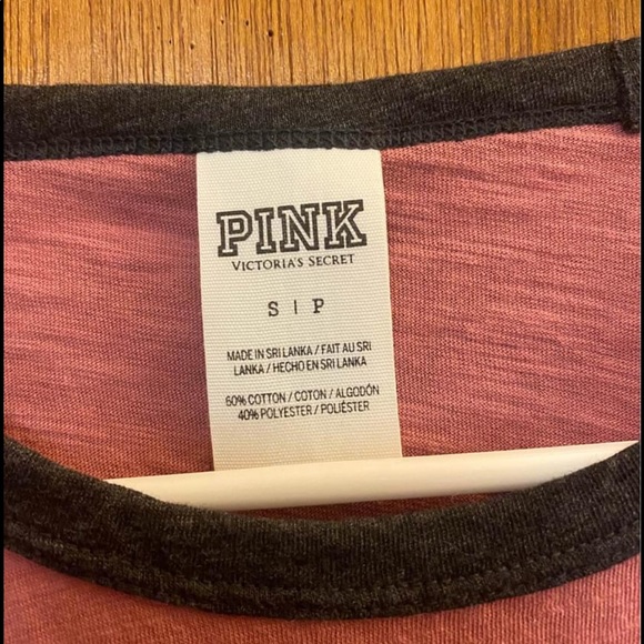 Vs T-shirt - Picture 2 of 2